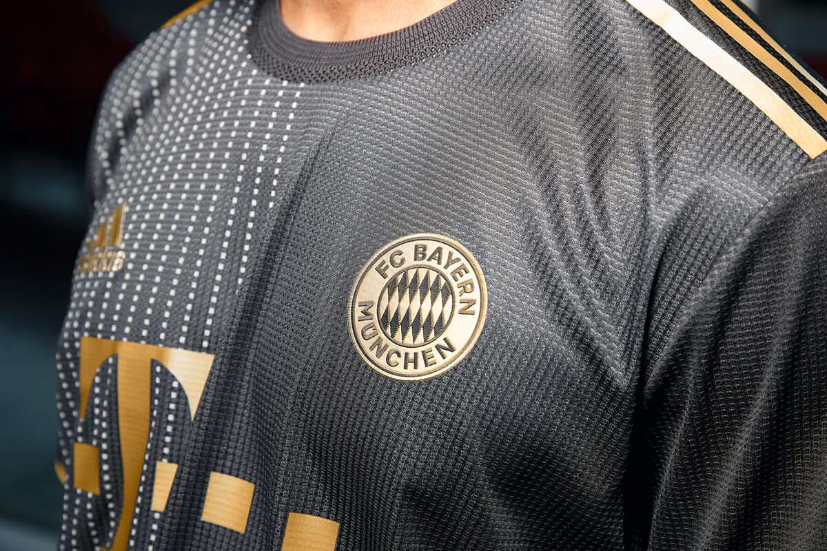 bayern away kit 21 22