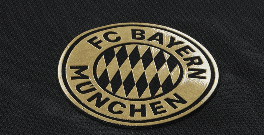 Bayern 21-22 away kit